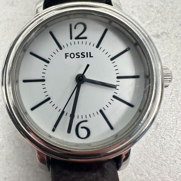 Fossil Watch Womens 31mm White Dial Silver Tone Brown Band Casual New Battery main image 10
